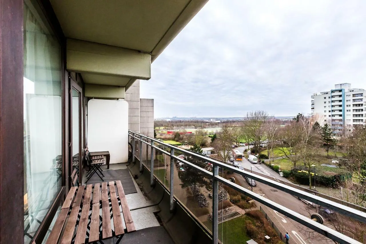 Ferienwohnung Koeln Junkersdorf Apartamento Colónia